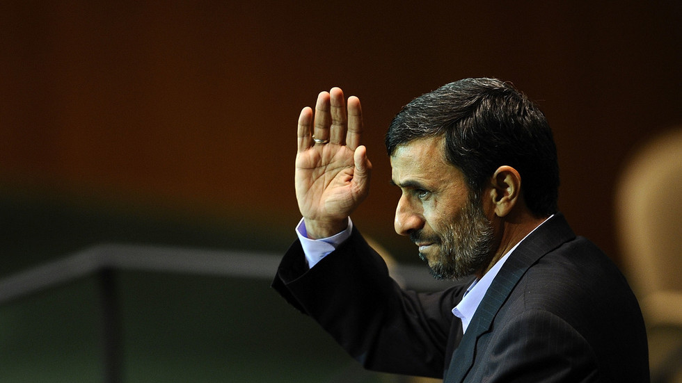Ex-Iranian President Ahmadinejad still alive – close aide to RT
