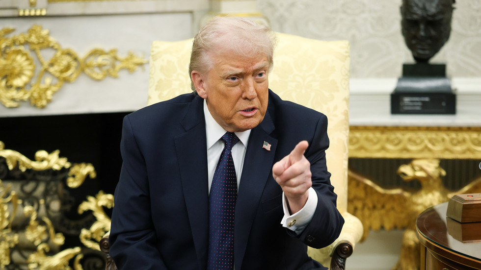Cuba regime change ‘a question of time’ – Trump