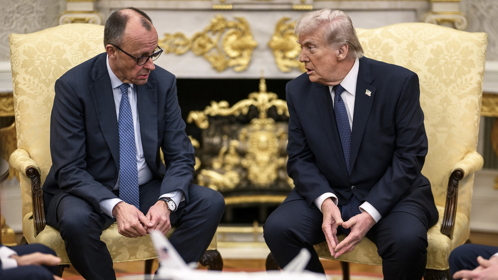 Merz turned Germany into US ‘vassal’ – Spanish deputy PM