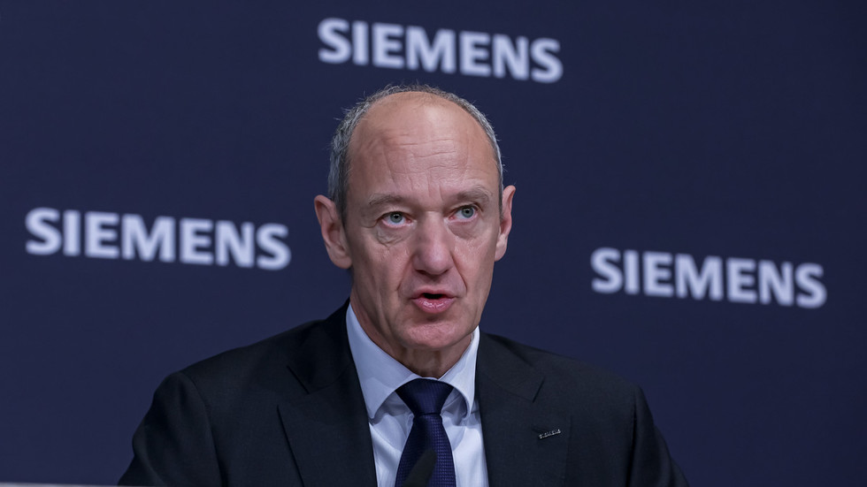 EU push for AI sovereignty could lead to ‘disaster’ – Siemens boss
