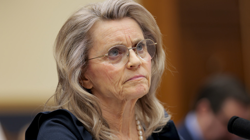 Lawmaker convicted of ‘insulting’ gays over 20 years ago