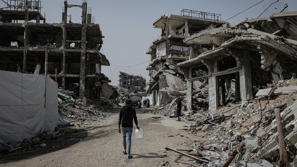 Israel kills two Gaza water truck drivers – UNICEF