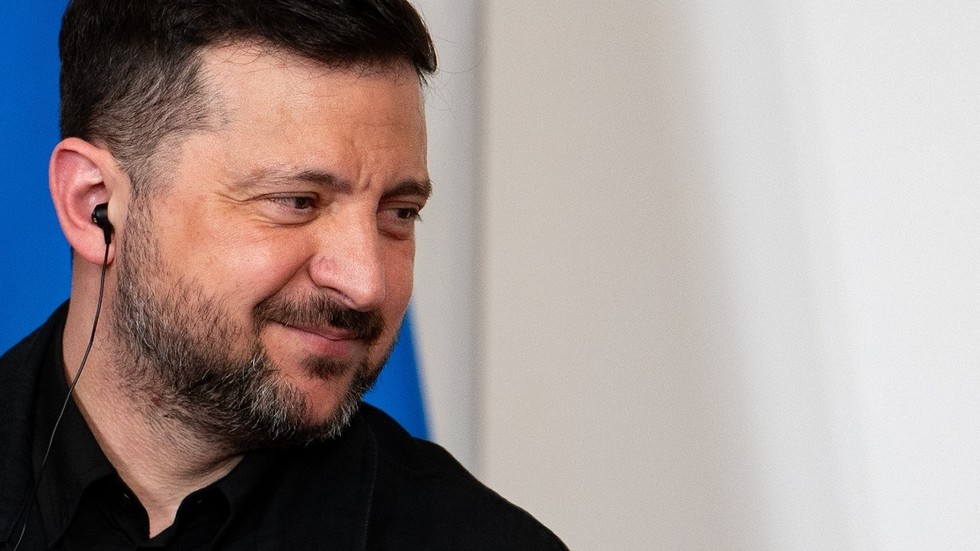 EU envoys approve €90 billion for Ukraine after Hungary lifts veto
