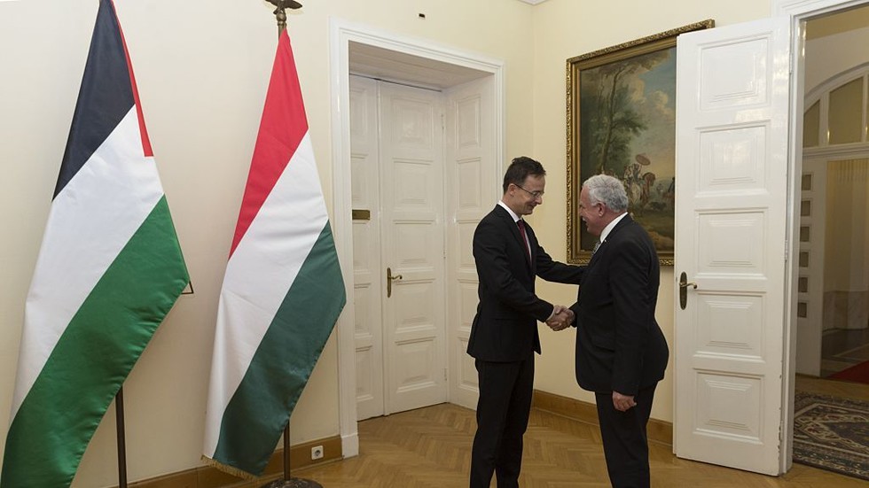 Israeli police seize Hungarian flag thinking it’s Palestinian – Haaretz