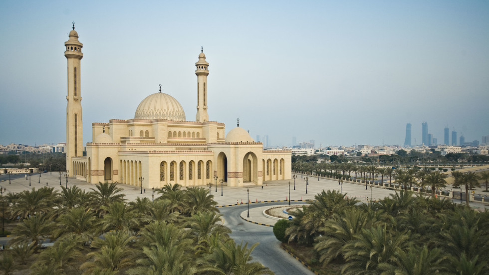Gulf monarchy strips dozens of citizenship over ‘Iran sympathy’