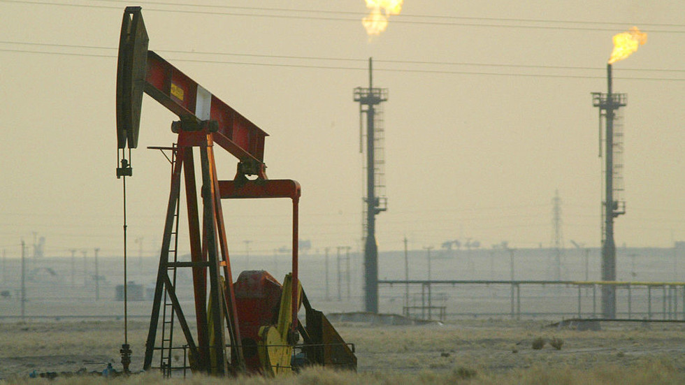 Kuwait exports zero barrels of oil for first time in 35 years – monitor
