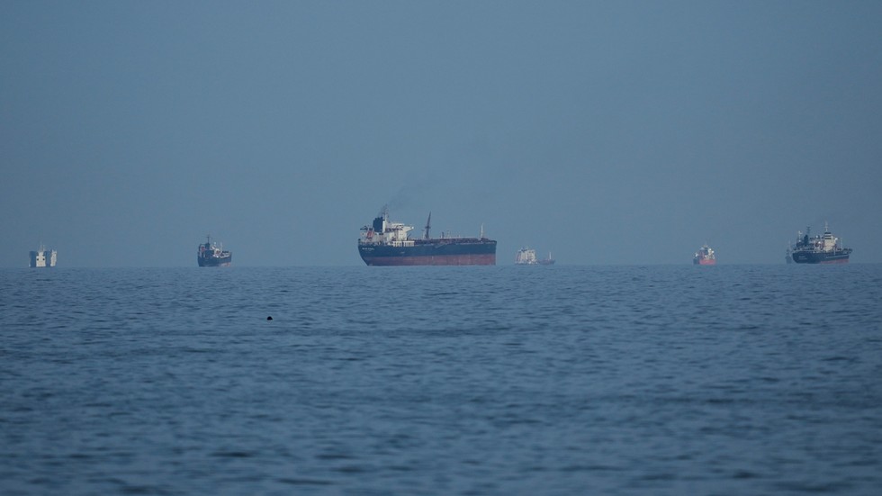 Iran rolls out new Hormuz rules as ‘Project Freedom’ paused – media