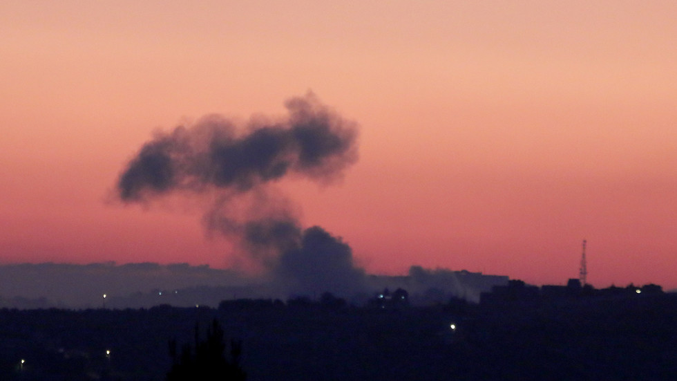 Israeli military targeting first responders in southern Lebanon (VIDEO)