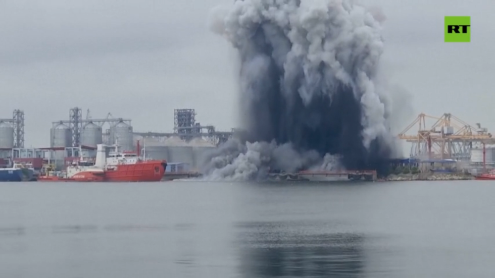 Ukrainian drone explodes in Romanian port (VIDEOS)