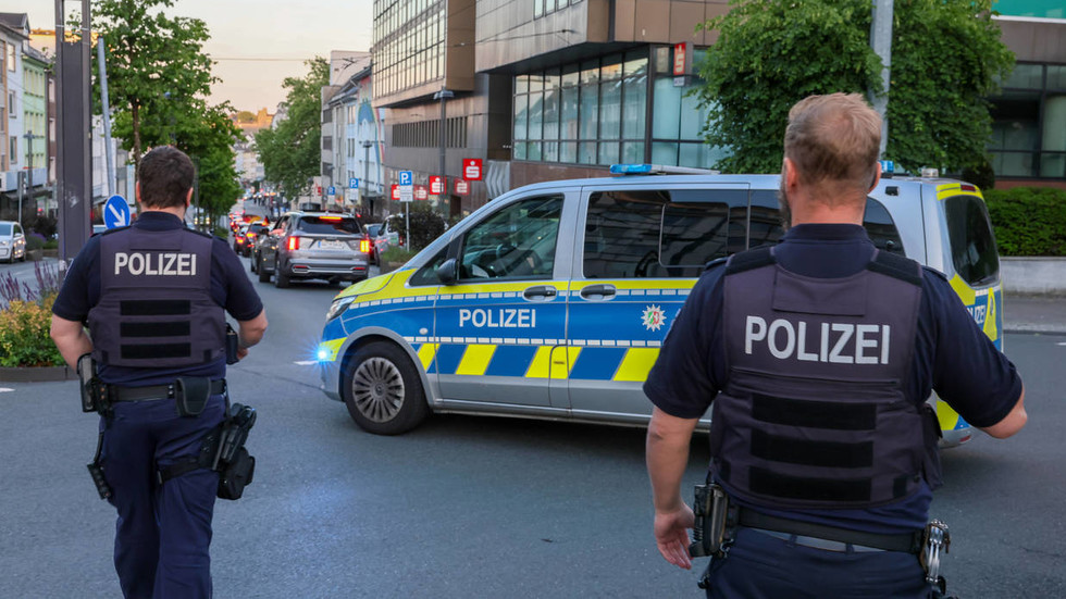 At least six dead in shooting in northern Germany