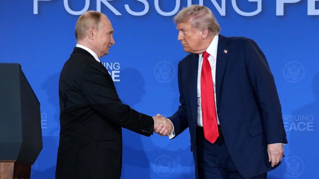 Putin and Trump hold phone call – Kremlin
