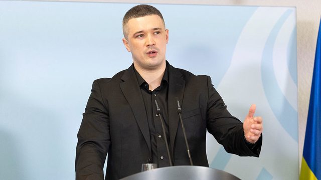 Zelensky fired me over anti-graft reforms – ex-Ukrainian defense minister