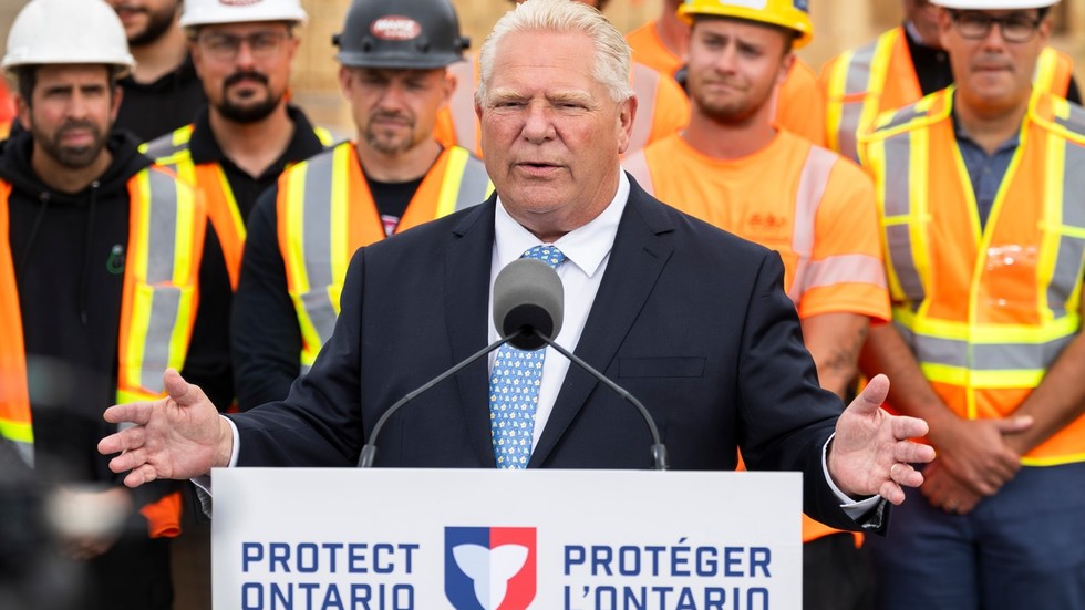 Canada threatens to cut electricity to US