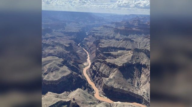 One dead, 15 feared missing after Grand Canyon flash flood (VIDEOS)