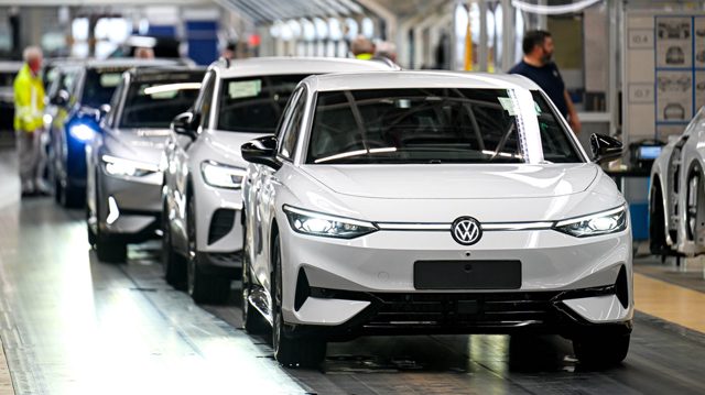 Europe’s biggest carmaker to shed 100,000 jobs in historic overhaul