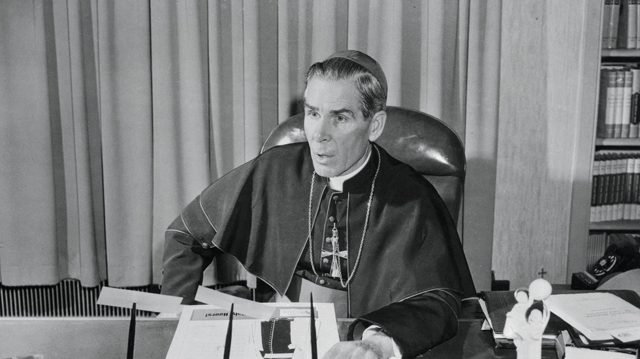 WATCH legendary Catholic TV bishop beatified in US