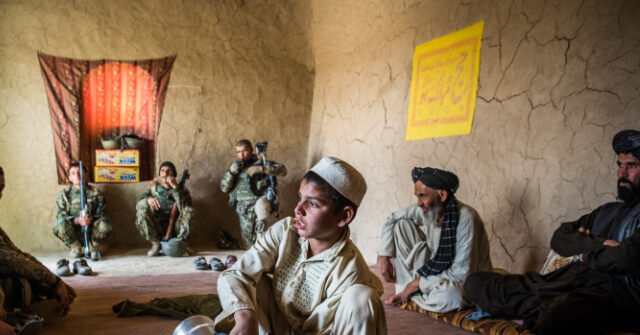 Bronze Star Vet Warns Afghan Allies Are ‘Untrustworthy,’ ‘Radical Islamists’ Following Attack on National Guard