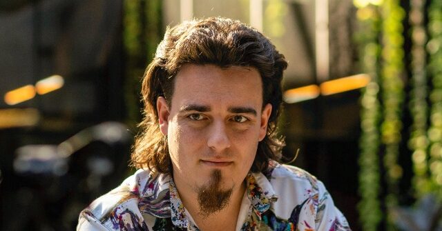 Pro-Trump Tech Billionaire Palmer Luckey Considers Offering Laptops Made in the USA