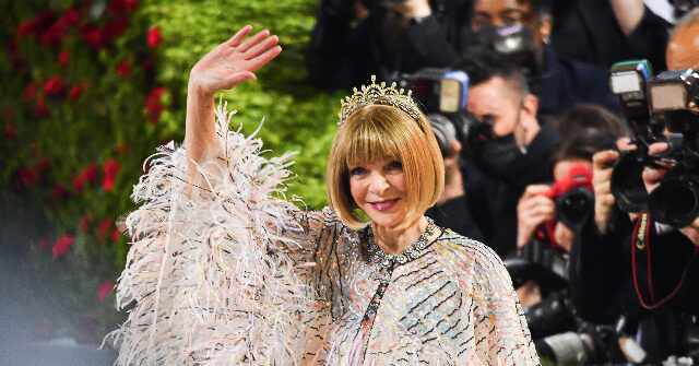 Anna Wintour Steps Down as U.S. Vogue Editor After Nearly 40 Years