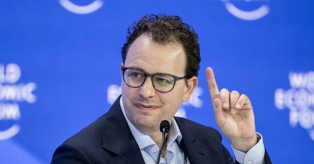 Anthropic CEO Dario Amodei Doubles Down on Warning that AI Could Eliminate Half of Entry-Level Jobs