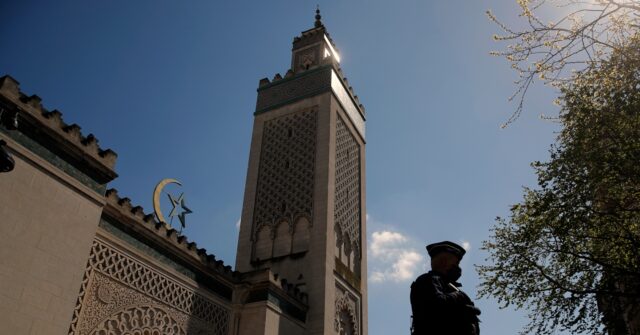 French Intelligence Warns of Increased Islamic Terror Among ‘Hyperconnected Generation’ of Teens