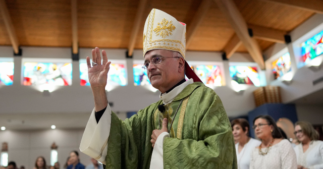 Exiled Nicaraguan Priest Asks Christians not to Be ‘Passive’ with Dictatorships that Destroy Democracy