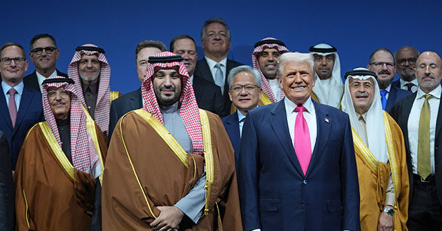 Trump at U.S.-Saudi Investment Forum Touts $270 Billion in Agreements, Sales to Be Signed on Wednesday