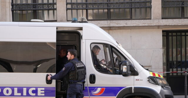 France Considers Iran Link After Attempted Bombing of Paris Bank of America Building