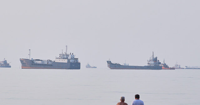 Two Oil Tankers Simultaneously Attacked in Strait of Hormuz