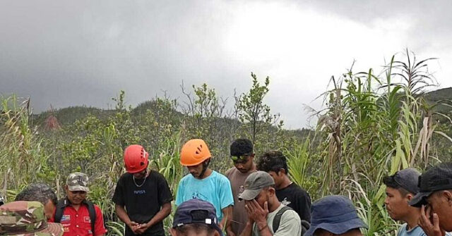 VIDEO: At Least 3 Tourists Killed by Volcano Eruption on Indonesian Island After Ignoring Hiking Ban