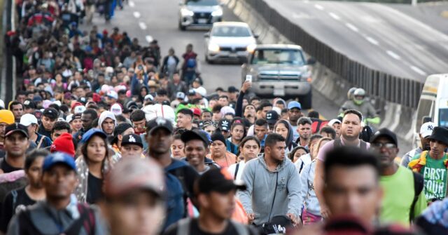 Poll: Majority of Voters Say Democrats Want Open Borders