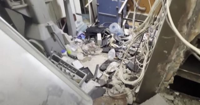 7 Foreign Nationals Arrested After Attempting One Too Many Elaborate Jewelry Store Heists: Police