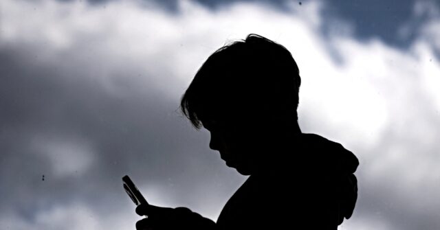 Study: One in 4 British Teenagers Turning to Ai Chatbots for Mental Support