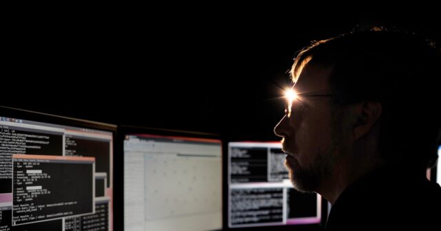 Report: Chinese Hackers Faked Emails from Top Republican