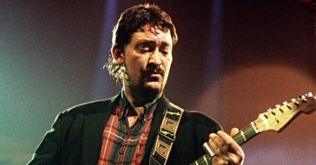 Chris Rea, ‘Driving Home for Christmas’ Singer, Dies at 74