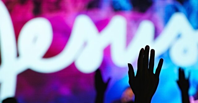 Report: Gen Z Driving UK Christian Revival as Bible Sales, Church Attendance Soar
