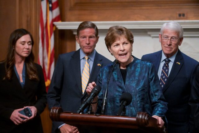 House sets vote on Russia sanctions bill