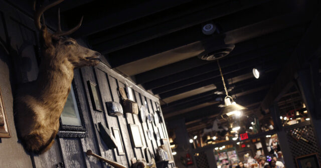 Cracker Barrel Suspends Restaurant Remodels, Reaffirms Americana Style Customers Love