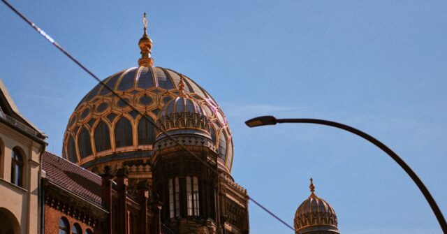 Denmark Arrests Man Over Allegedly Gathering Intelligence on Jews in Germany for Iran
