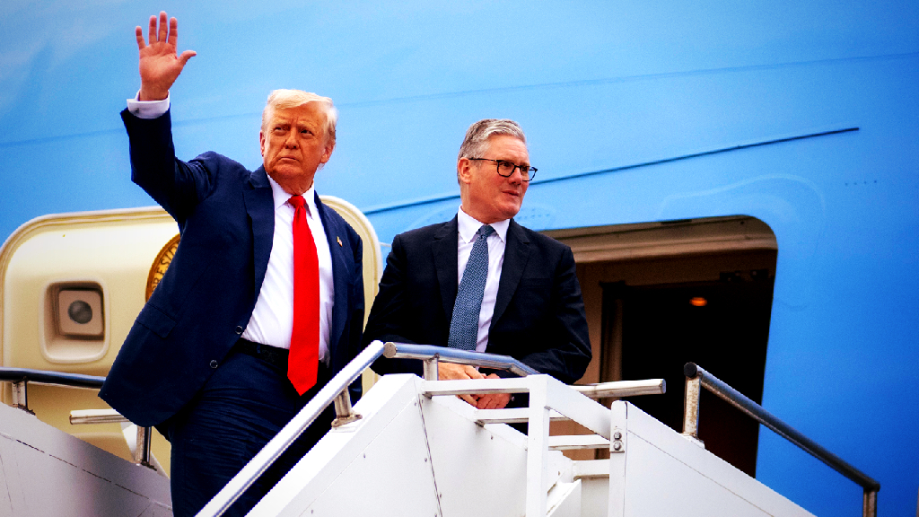 Trump Administration Warns UK’s Censorship-Mad PM Starmer Not to Threaten US Tech Companies With His ‘Online Safety Act’