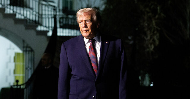 Trump: ‘Barack Hussein Obamacare Was Created to Make Insurance Companies Rich’