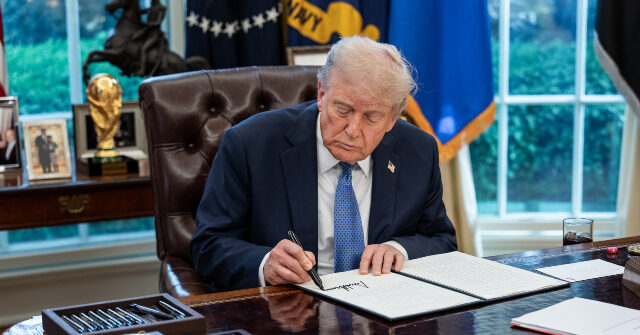 Donald Trump Pardons Two ‘Over-Prosecuted’ Tennessee Republicans