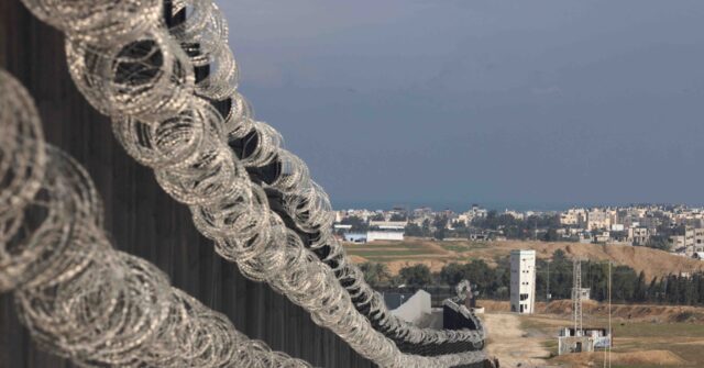 Egypt’s Excuse: Accepting Gaza Refugees Would End Palestinian Cause