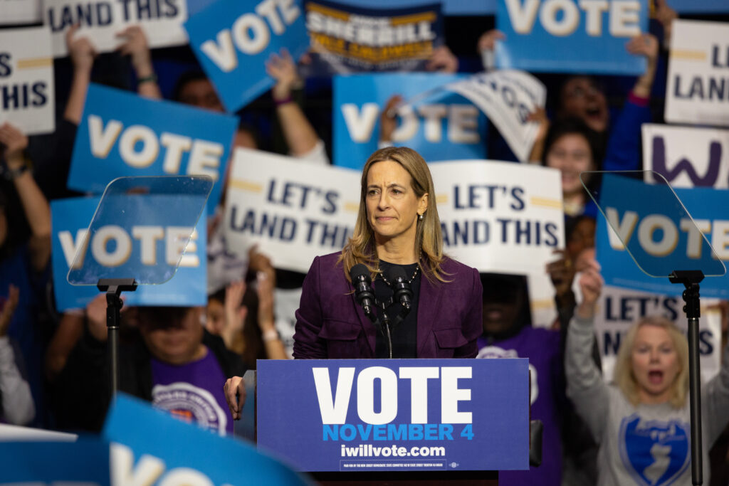 Venezuela turmoil puts spotlight on Democratic veterans in competitive primaries