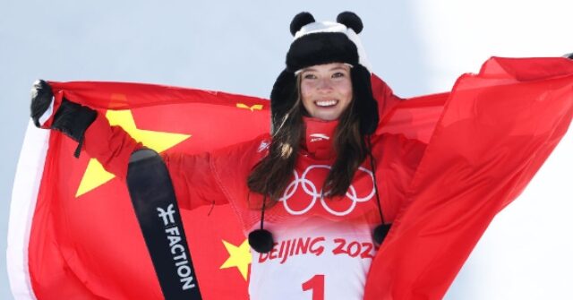 US-Born Skier Eileen Gu Again Chooses to Represent China in 2026 Winter Games