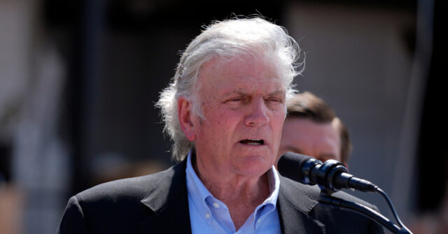 ‘God Does Hear’: Franklin Graham Schools Leftists Who Mocked Prayer After Minneapolis Shooting