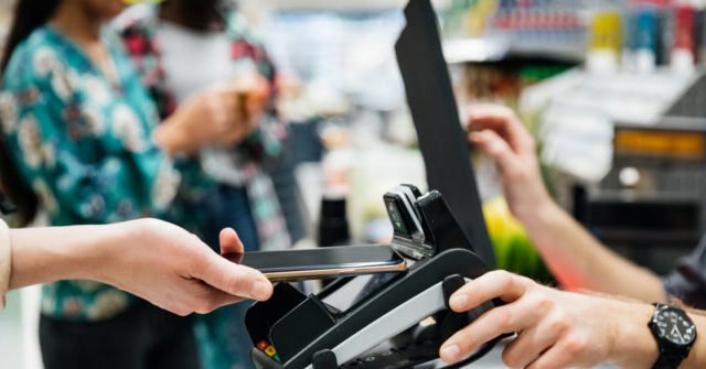 U.S. Retail Sales Surge in August as Consumer Resilience Defies Economic Headwinds