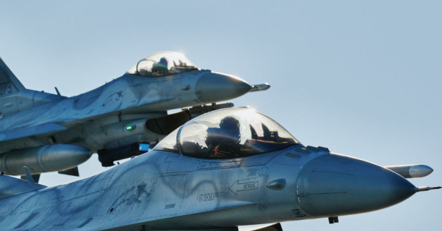 Poland Scrambles Jets on Christmas Day After Detecting Russian Recon Plane over the Baltic Sea