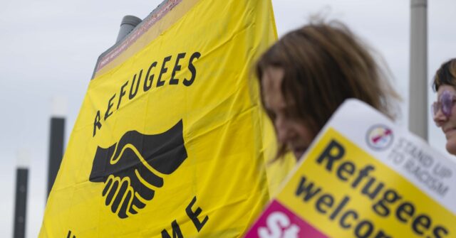 Refugees Not Welcome Here: UK Left Melts Down over Farage Plan for Deportation Centres in Green Areas