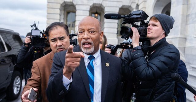 Dem Rep. Ivey: We’re Looking to Cut Off Funds to ‘Get Homeland Security’s Attention’